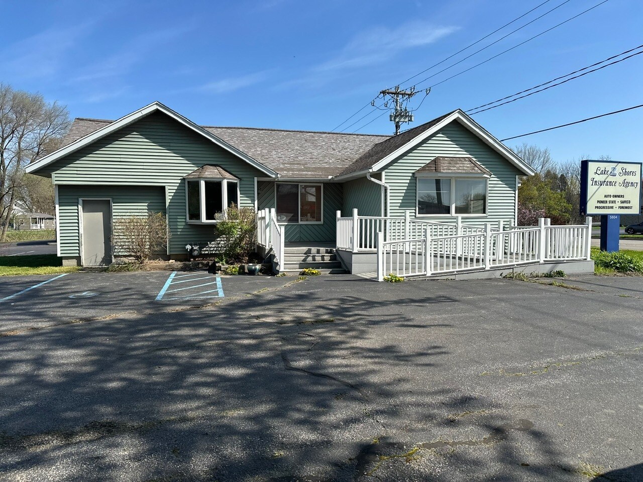 5604 Cleveland Ave, Stevensville, MI à vendre Photo du bâtiment- Image 1 de 4