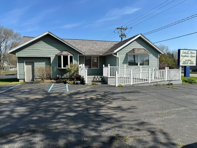 More details for 5604 Cleveland Ave, Stevensville, MI - Flex for Sale