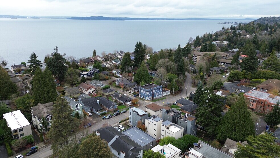 4700 SW Othello St, Seattle, WA à vendre - Photo du bâtiment - Image 2 de 17