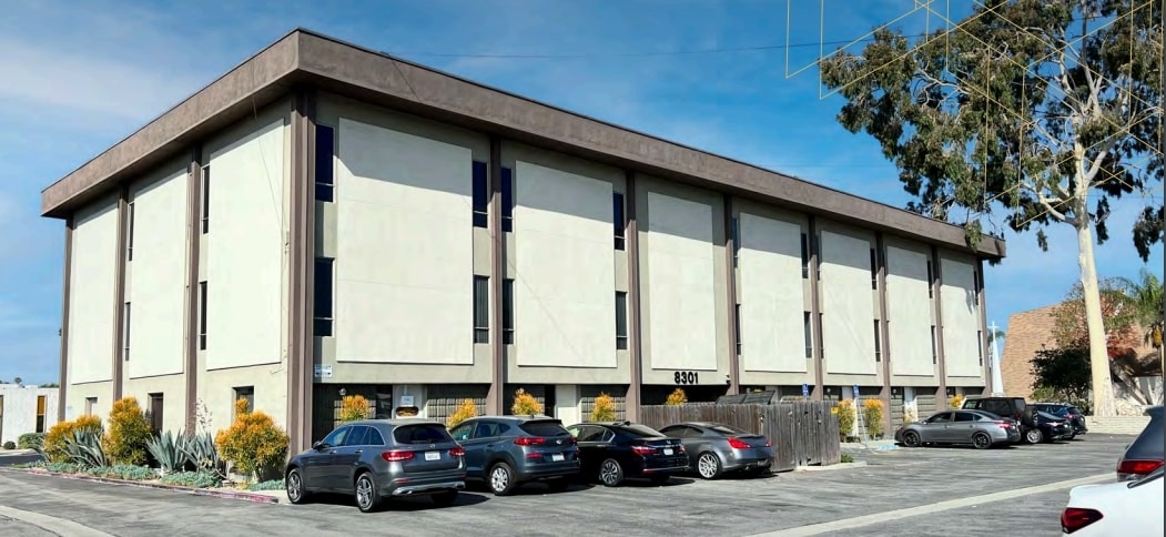 8301 Florence Ave, Downey, CA for lease Primary Photo- Image 1 of 25