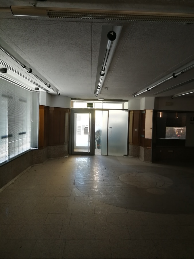 Albacete, ALB 02001 - Unit - - - Interior Photo - Image 1 of 4