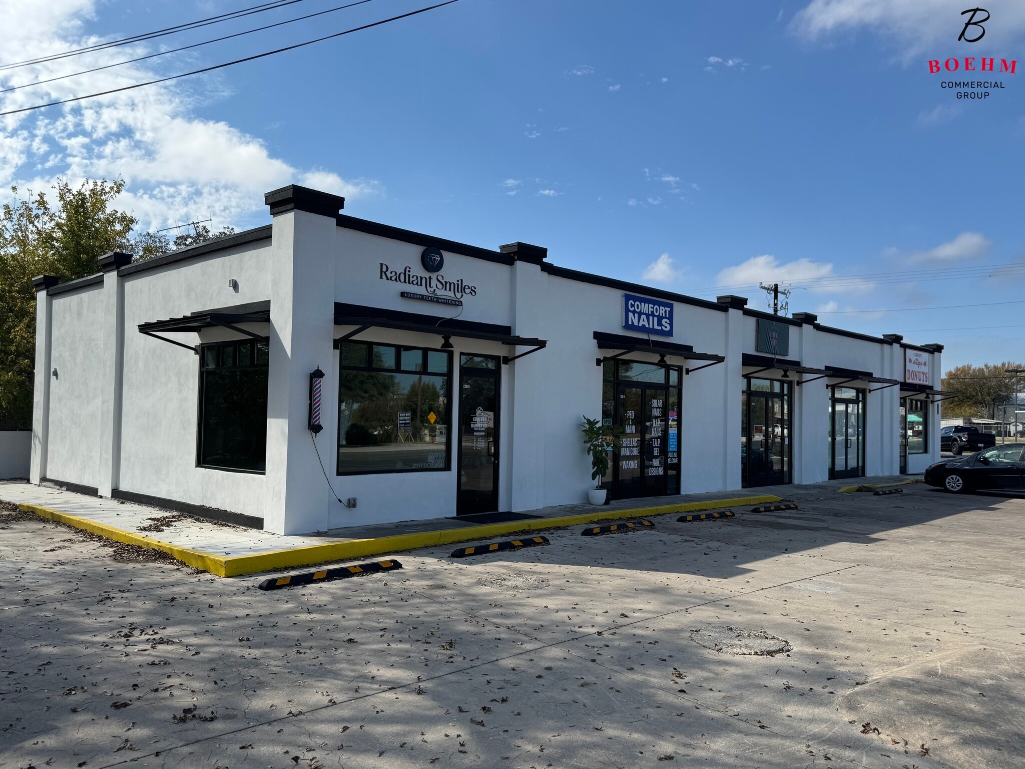 711 Front St, Comfort, TX for lease Building Photo- Image 1 of 10