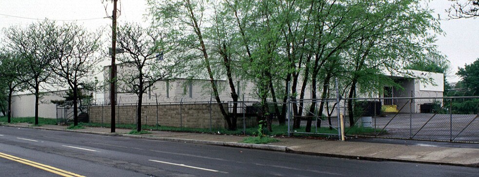 130 Hamilton St, New Haven, CT à louer - Photo du bâtiment - Image 2 de 21