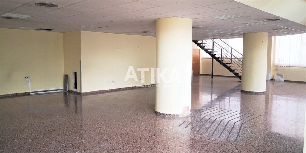 Retail in Ontinyent for lease - Building Photo - Image 3 of 13
