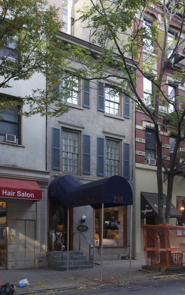 More details for 235 E 58th St, New York, NY - Retail for Sale