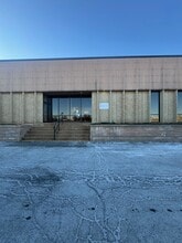 1849-1875 Craig Rd, Maryland Heights, MO à louer Photo intérieure- Image 1 de 6