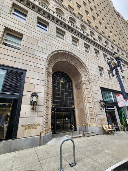 490 Post St, San Francisco, CA à louer - Photo du bâtiment - Image 1 de 6