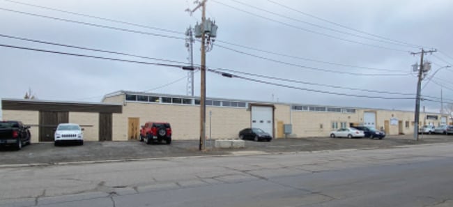 More details for 975 Mcdonald St, Regina, SK - Industrial for Sale