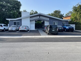 Plus de détails pour 1217 NE 127th St, North Miami, FL - Multi-résidentiel à vendre