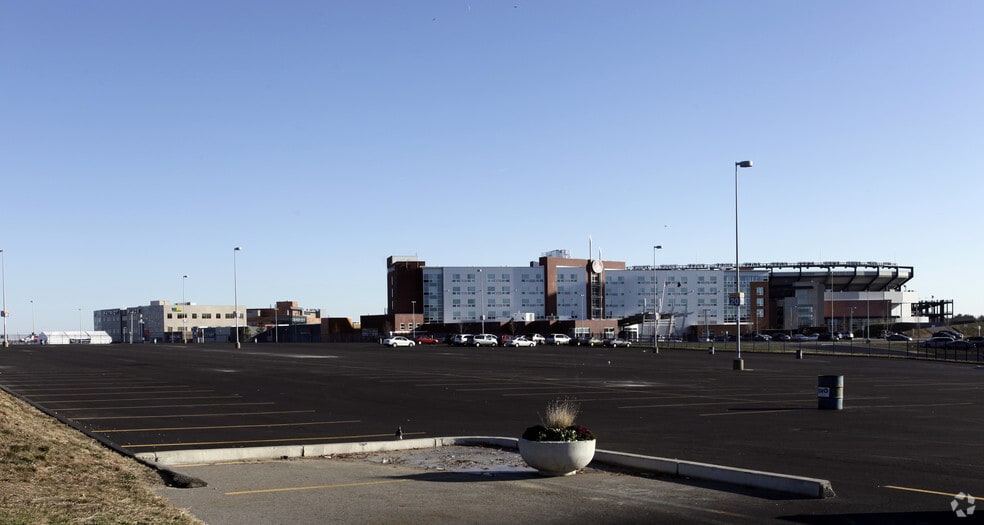 26 Patriot Pl, Foxborough, MA for lease - Building Photo - Image 2 of 10