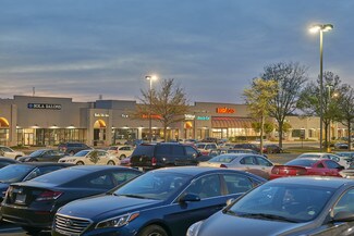 Plus de détails pour 10404 E Independence Blvd, Matthews, NC - Commerce de détail à louer