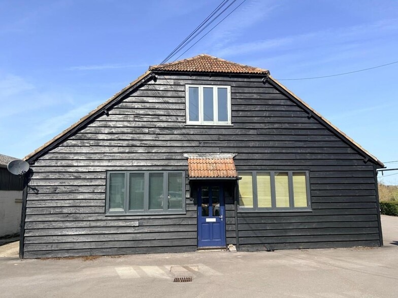 Mortimer Ln, Reading for lease - Building Photo - Image 1 of 4