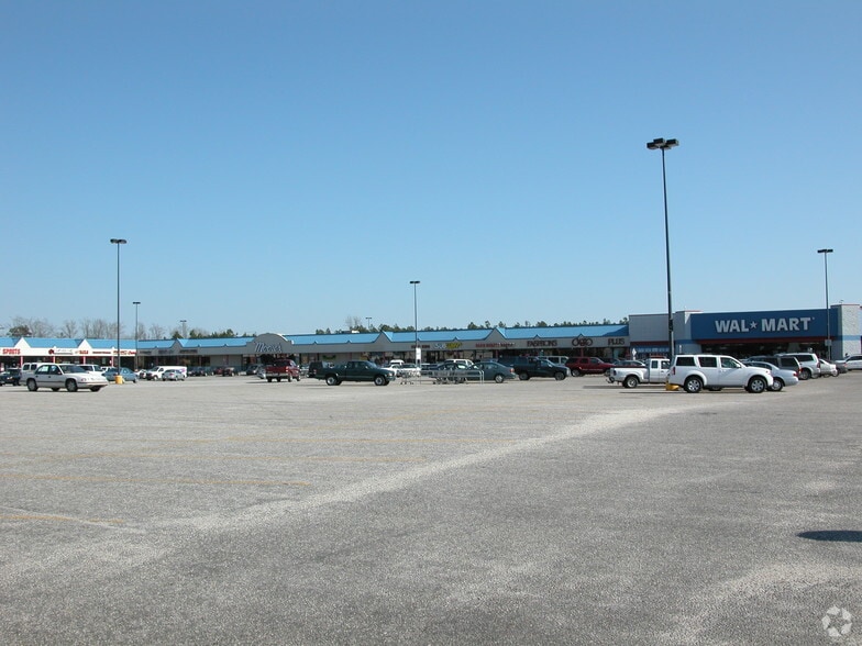 2523-2565 E Highway 76, Marion, SC for lease - Building Photo - Image 1 of 1