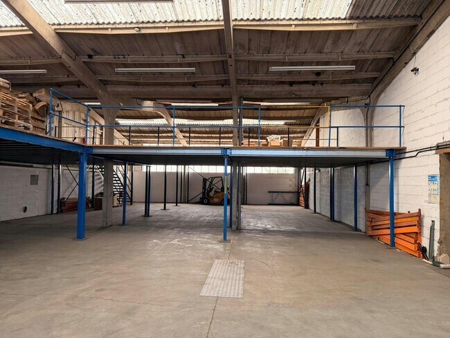 More details for Buckingham Rd, Aylesbury - Industrial for Lease