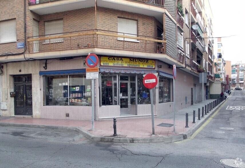 Calle Zaragoza, 14, Móstoles, Madrid for lease - Building Photo - Image 2 of 2