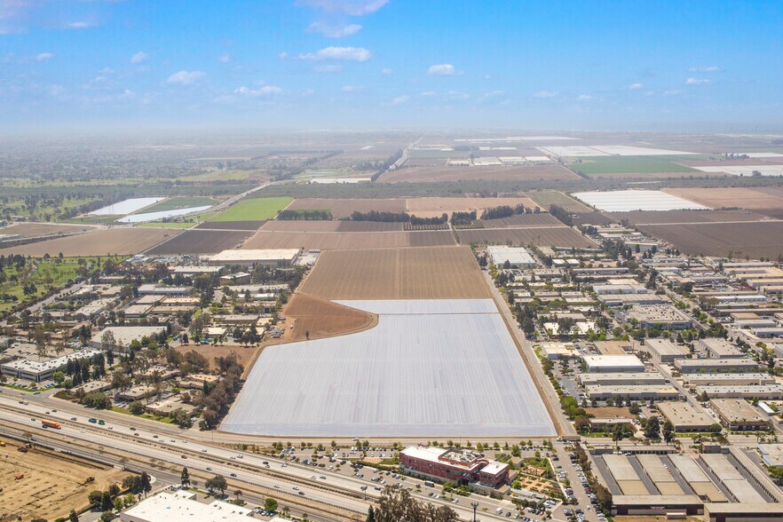 Market St, Ventura, CA for sale - Building Photo - Image 1 of 3