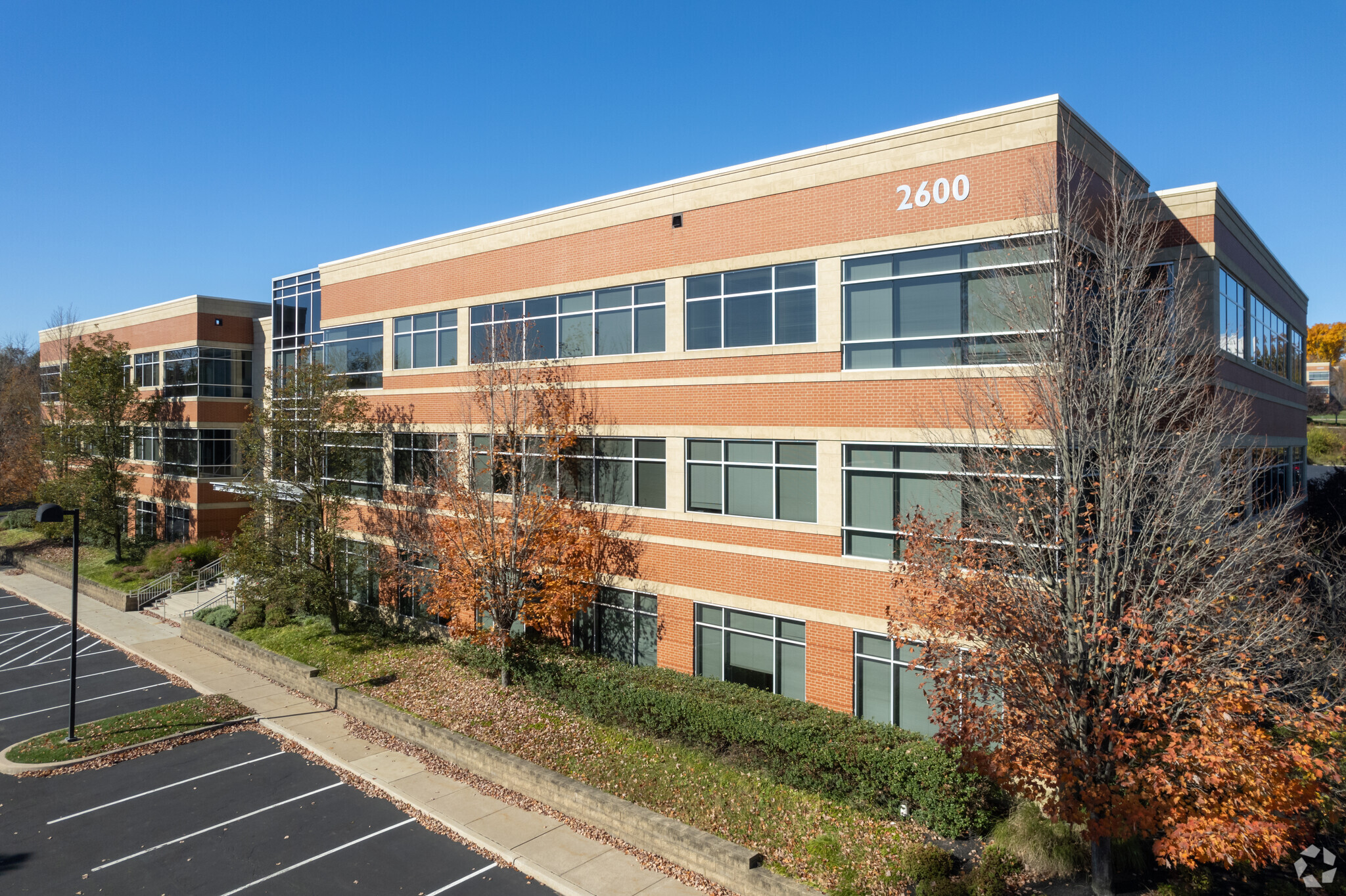 2600 Kelly Rd, Warrington, PA for lease Primary Photo- Image 1 of 11