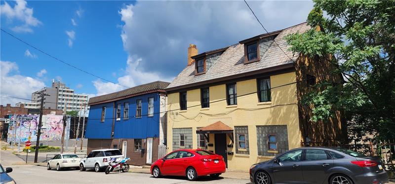 909 E Warrington Ave, Pittsburgh, PA for sale - Building Photo - Image 1 of 26