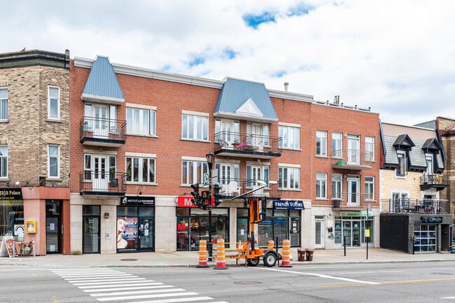 Plus de détails pour 4731-4745 Rue Saint-Denis, Montréal, QC - Commerce de détail à vendre
