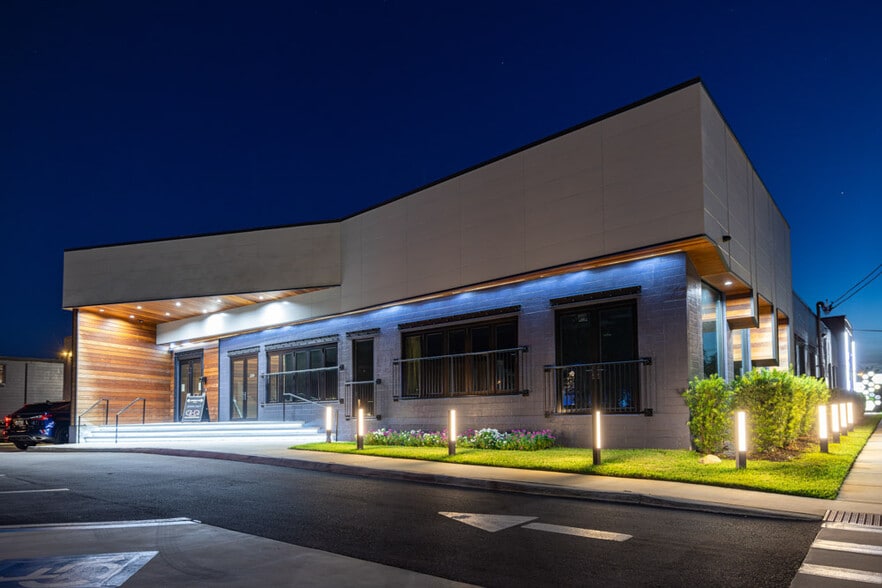 2232 2nd Ave S, Saint Petersburg, FL for lease - Building Photo - Image 1 of 16
