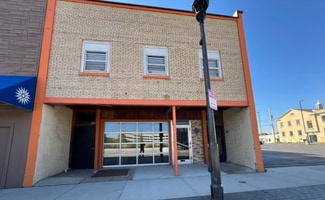 Plus de détails pour 211 N Appleton St, Appleton, WI - Commerce de détail à louer