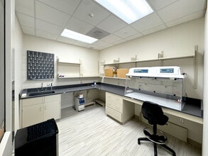 9713 Key West Ave, Rockville, MD for lease Interior Photo- Image 2 of 7