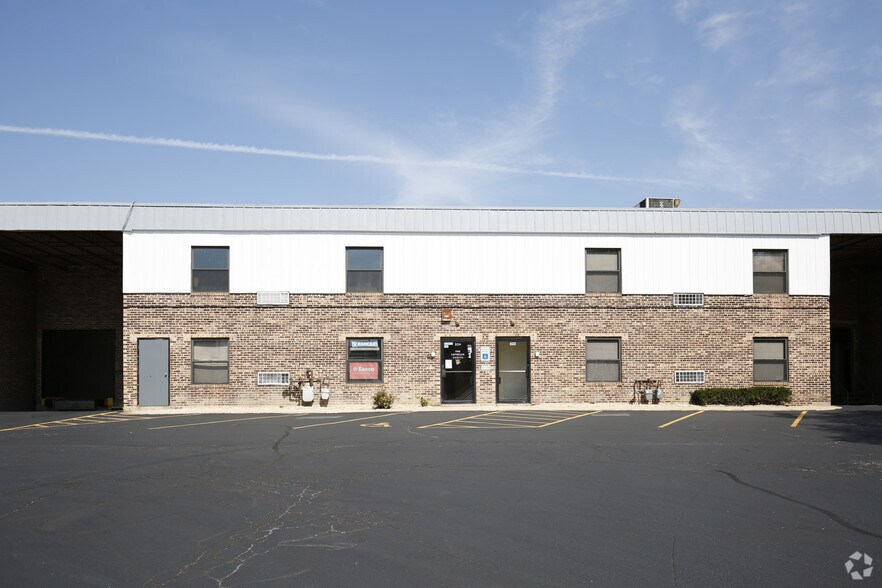 516-554 N York Rd, Bensenville, IL à louer - Photo du bâtiment - Image 3 de 8