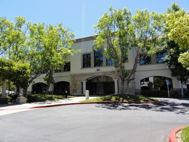 160 E Via Verde, San Dimas, CA à louer - Photo du bâtiment - Image 3 de 3