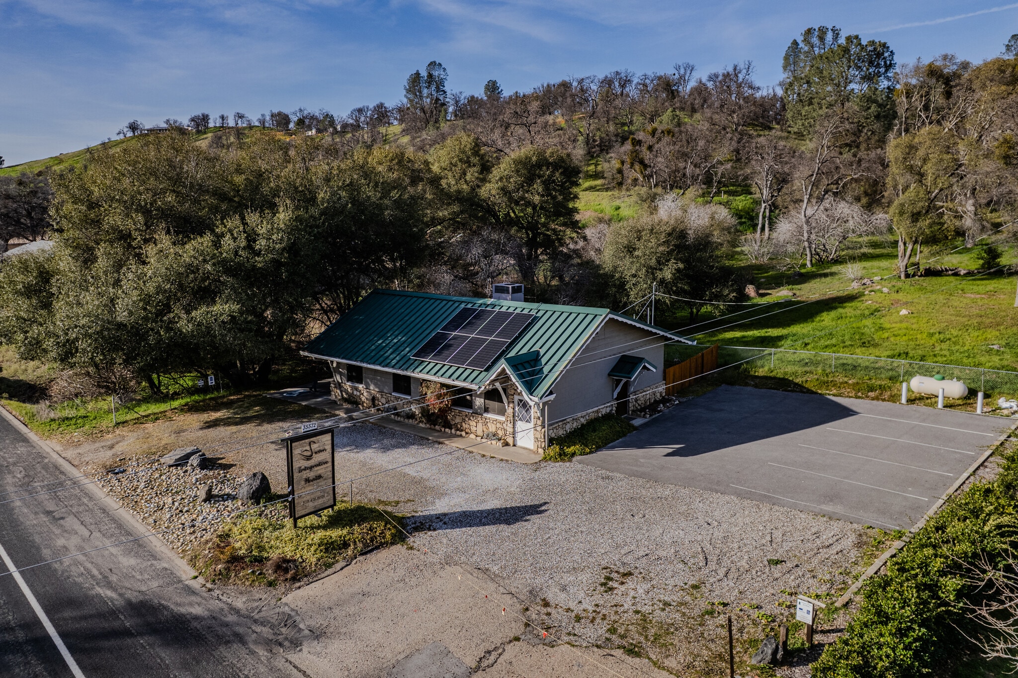 35572 Highway 41, Coarsegold, CA for sale Primary Photo- Image 1 of 9