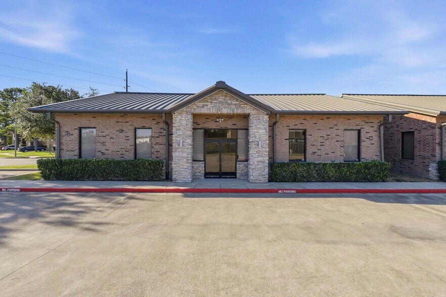 15440 Ridge Park Dr, Houston, TX à vendre - Photo du bâtiment - Image 2 de 14