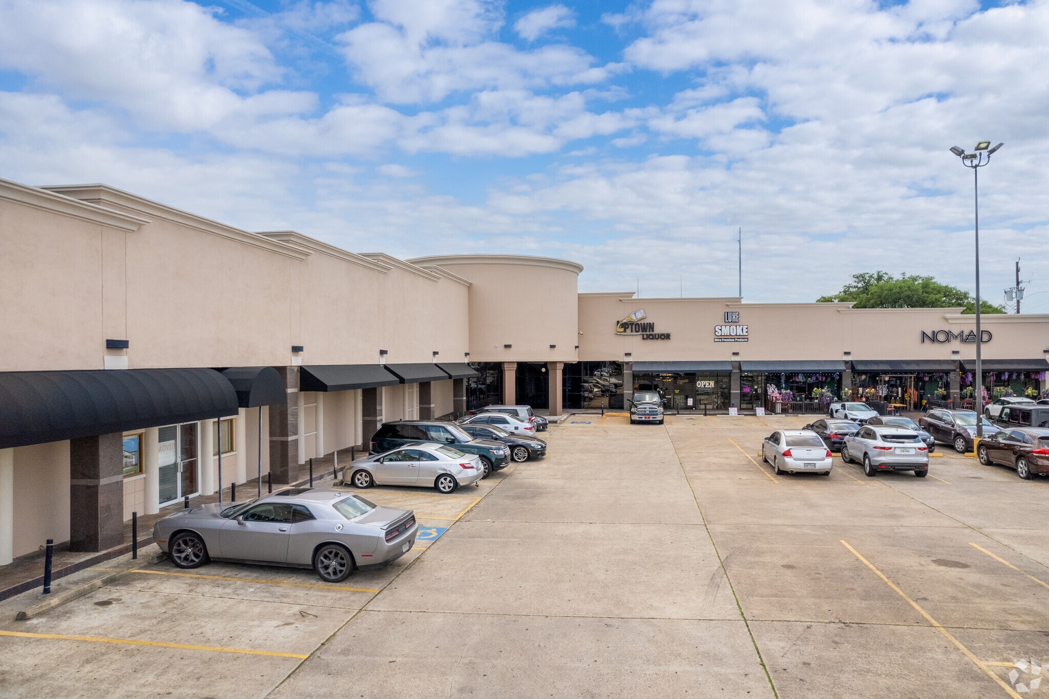 5887 Westheimer Rd, Houston, TX for lease Building Photo- Image 1 of 11