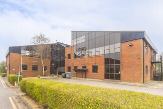 Plus de détails pour 10 Spitfire Clos, Huntingdon - Bureau à vendre