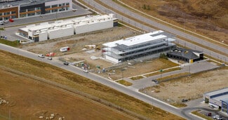 Plus de détails pour 198 Nolanridge Cres NW, Calgary, AB - Bureau à vendre