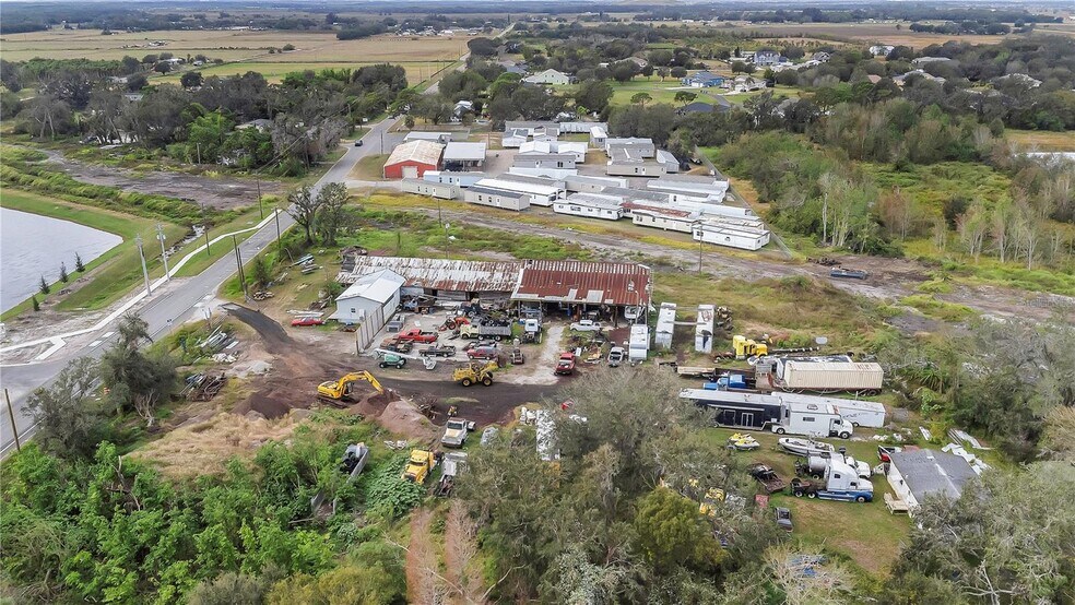 15058 Balm Rd, Wimauma, FL à vendre - Photo du bâtiment - Image 2 de 21