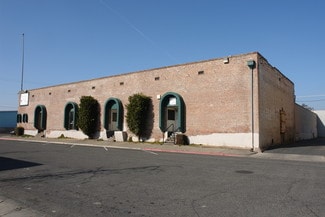 More details for 400 N Johnson St, Visalia, CA - Industrial for Sale