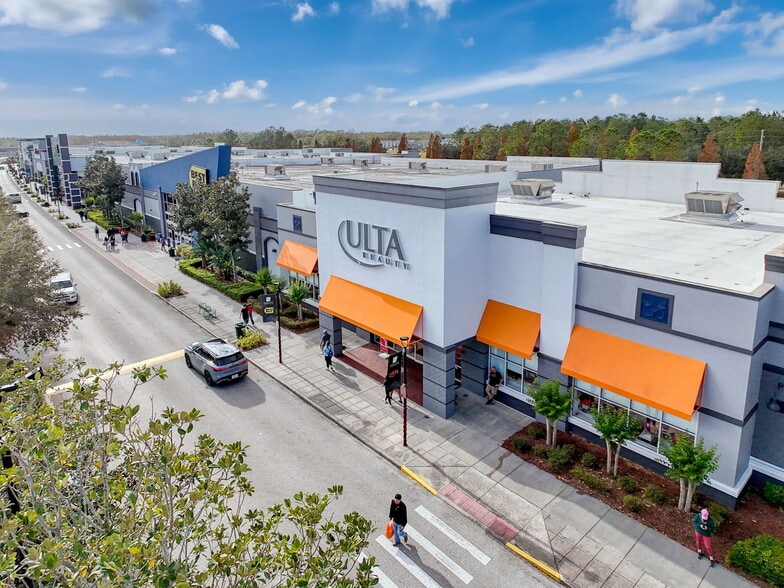 5798 Oakley Blvd, Wesley Chapel, FL for lease - Building Photo - Image 2 of 8