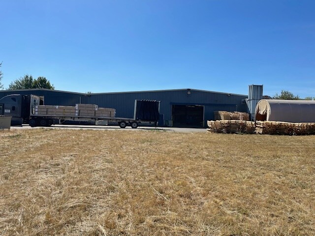 1731 Industrial Way, Philomath, OR à vendre - Photo du bâtiment - Image 3 de 13