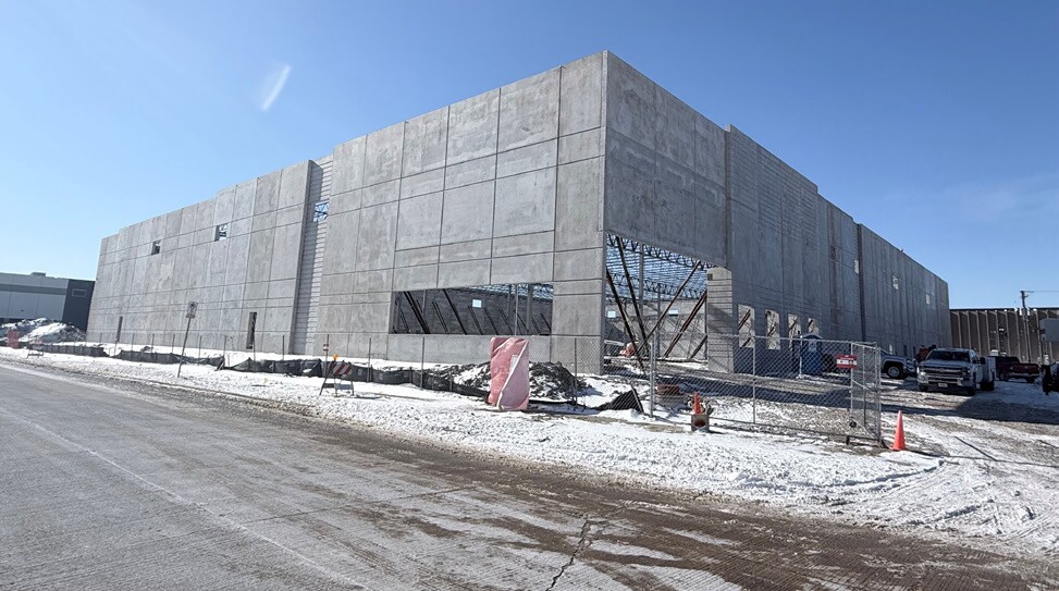 1100 N Tower Ln, Elk Grove Village, IL à louer - Photo de construction - Image 2 de 2