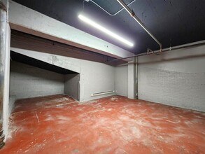 2103-2105 Wabash Ave, Saint Paul, MN for lease Interior Photo- Image 2 of 4