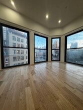 25 E 17th St, New York, NY à louer Photo intérieure- Image 2 de 15