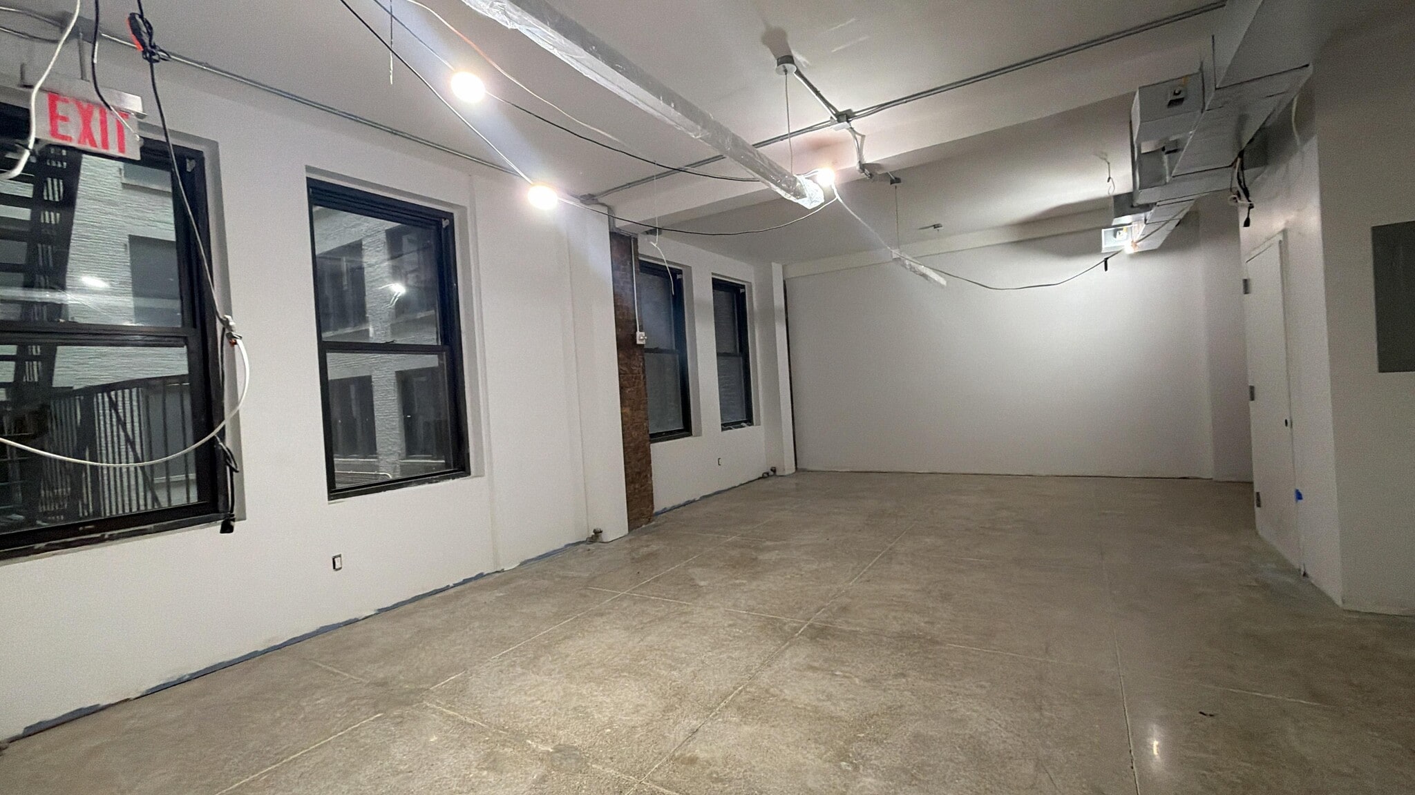 160 Broadway, New York, NY for lease Interior Photo- Image 1 of 1