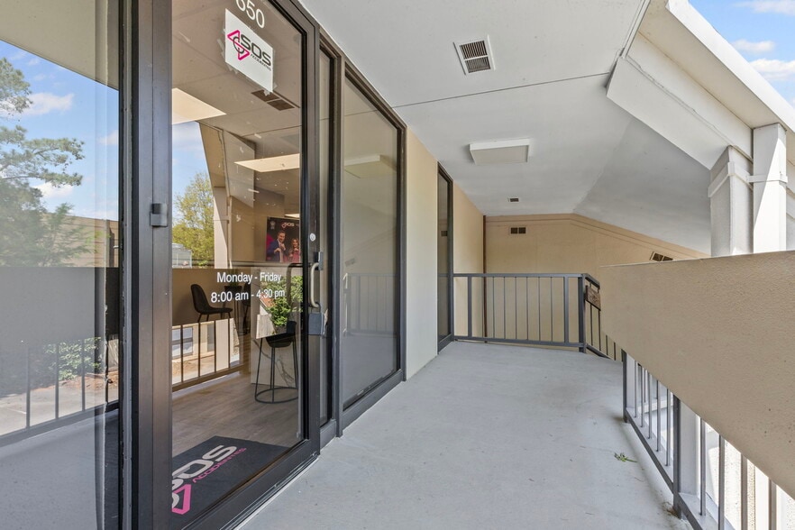 1900 The Exchange SE, Atlanta, GA for lease - Building Photo - Image 3 of 12