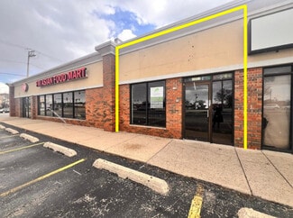 Plus de détails pour 2001 75th St, Woodridge, IL - Commerce de détail à louer