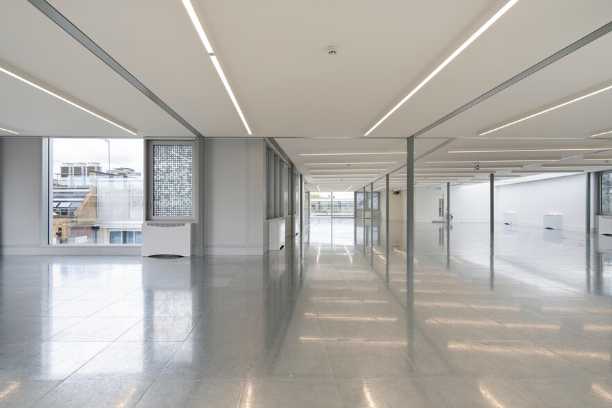 50-52 Great Sutton St, London for lease - Building Photo - Image 3 of 17