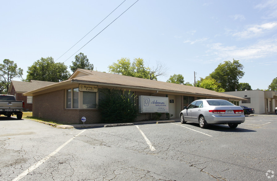 406 W 26th St, North Little Rock, AR à vendre - Photo du bâtiment - Image 2 de 2