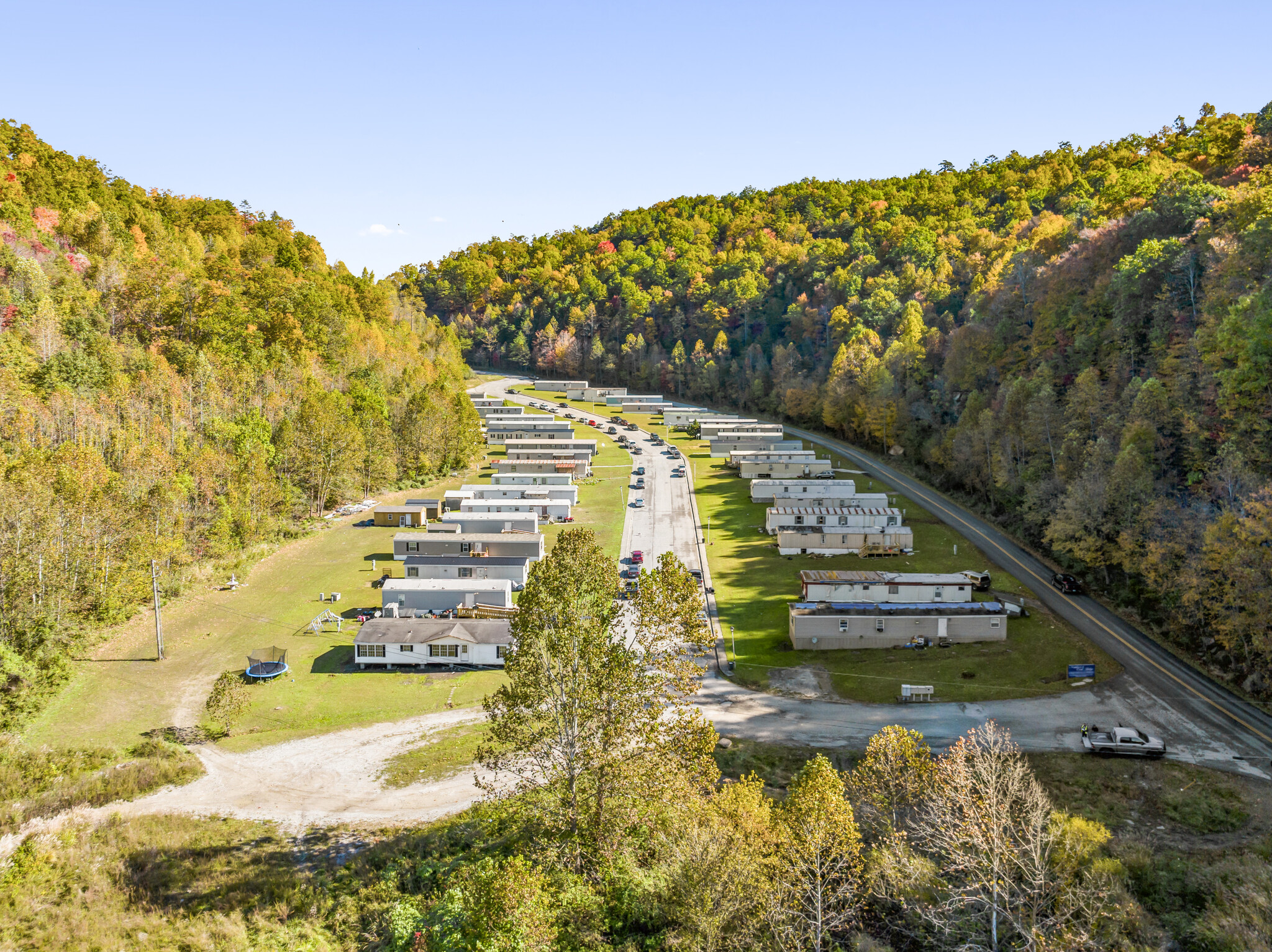 140 Coal Ridge Dr, Hazard, KY for sale Primary Photo- Image 1 of 1