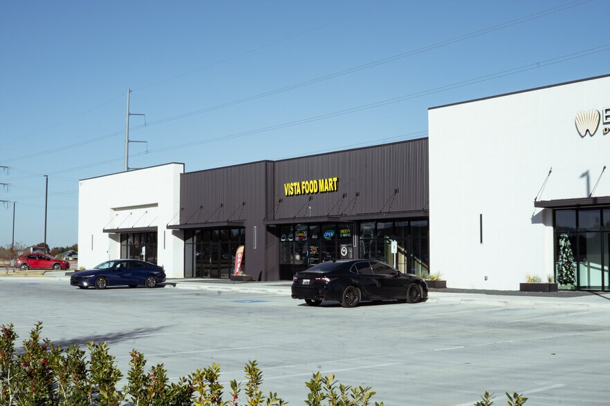 13000 Park Vista Blvd, Fort Worth, TX for lease - Building Photo - Image 3 of 10