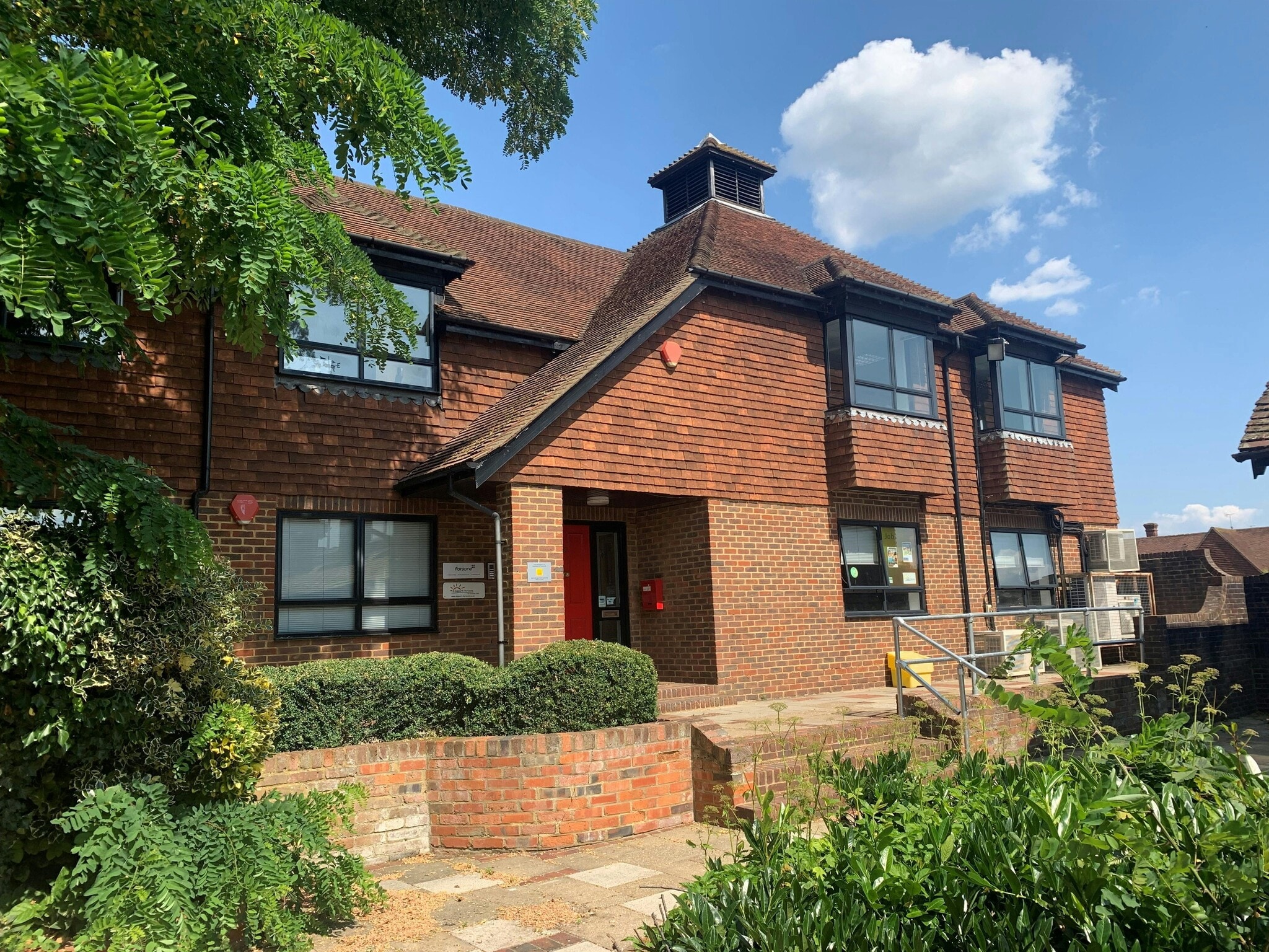 3 The Courtyard, Denmark Street, Wokingham for lease Building Photo- Image 1 of 3