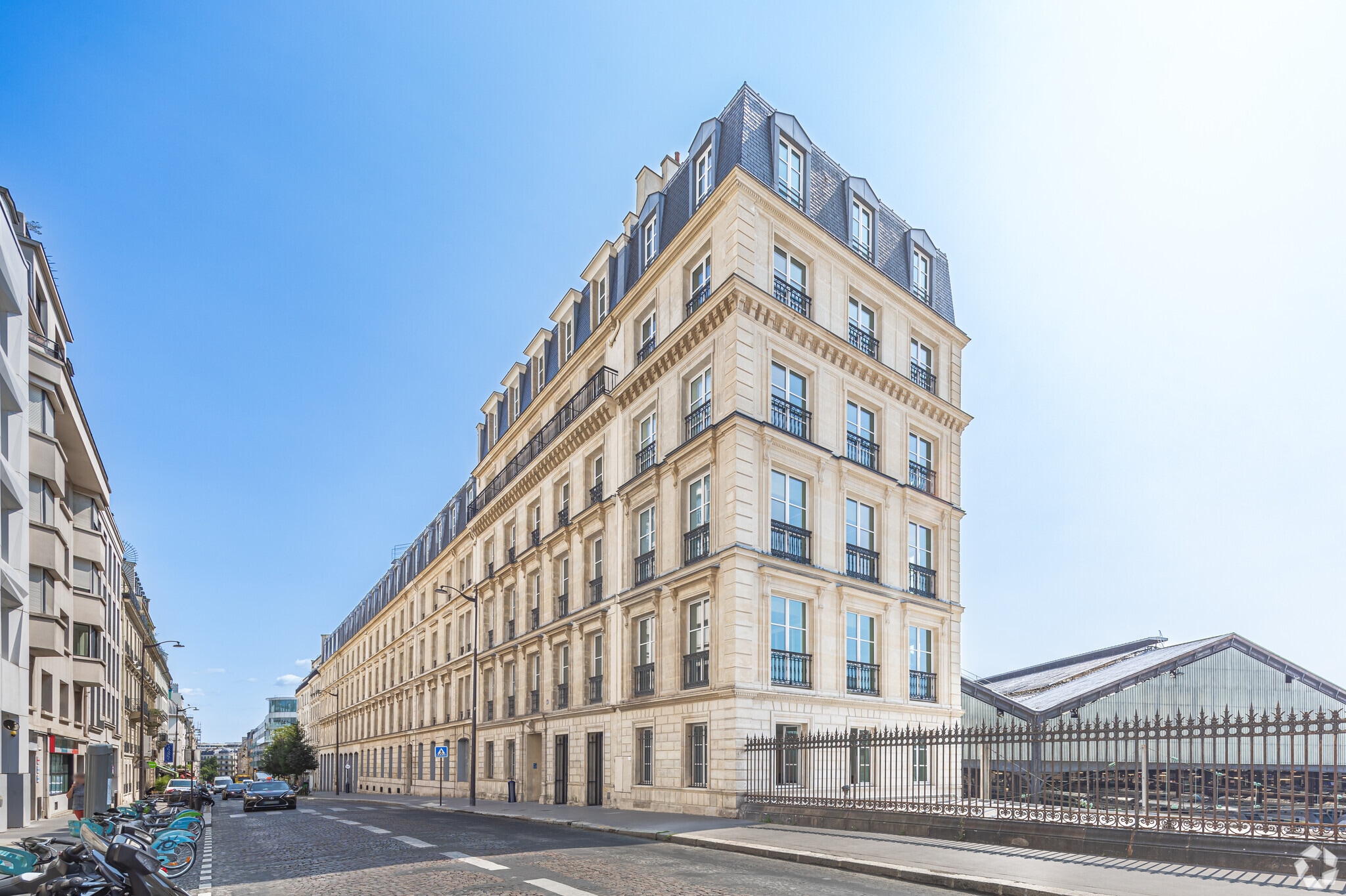51 Rue De Londres, Paris for lease Primary Photo- Image 1 of 23