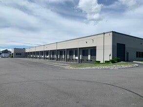 21840-21858 76th Ave S, Kent, WA for lease Building Photo- Image 2 of 4